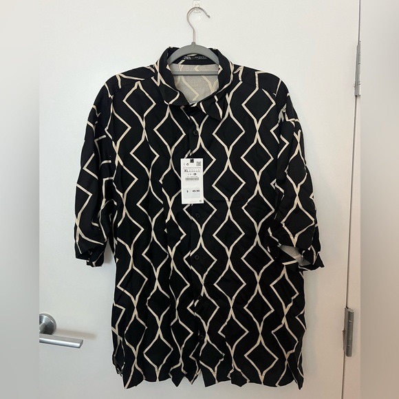 Zara Other - Zara XL Geometric Black and White Short sleeve Button Down. New with Tags